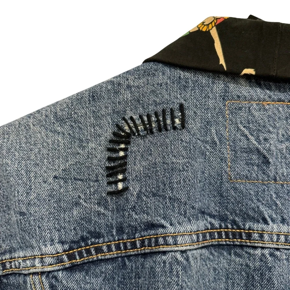 Levi‎ Strauss Co Mens Denim Trucker Jacket Hawaiian Hula Dancer Collar Size M